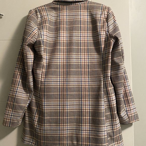 Dynamite Plaid Blazer - Pink and Blue - Picture 5 of 8